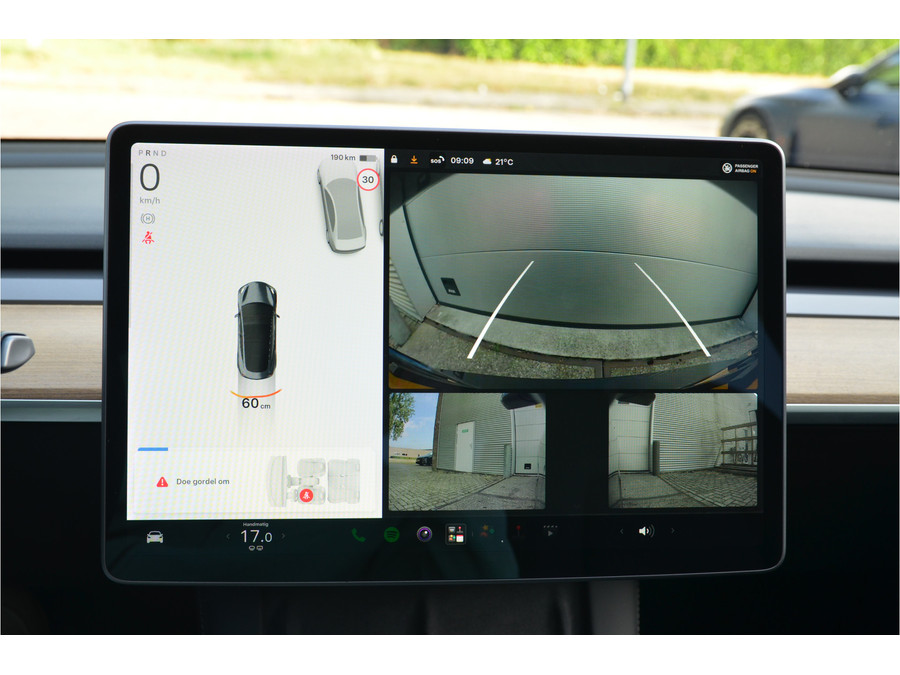 Tesla Model 3 Standard RWD Plus 60 kWh