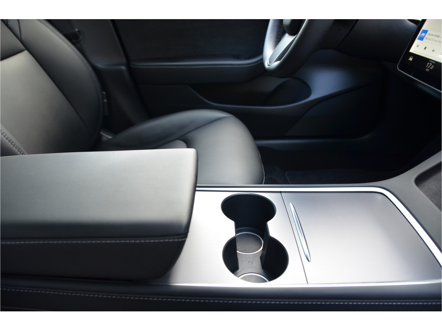 Tesla Model 3 Standard RWD Plus 60 kWh