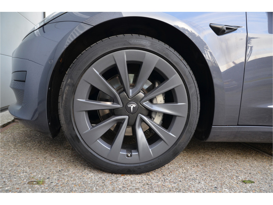 Tesla Model 3 Standard RWD Plus 60 kWh