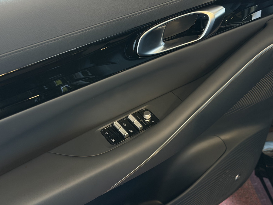 Geely E5 Pro+ 68 kWh | LONG RANGE 475 Km wltp | 8 Jaar Garantie | Verwarmde & Gekoelde Stoelen | 360° View | 