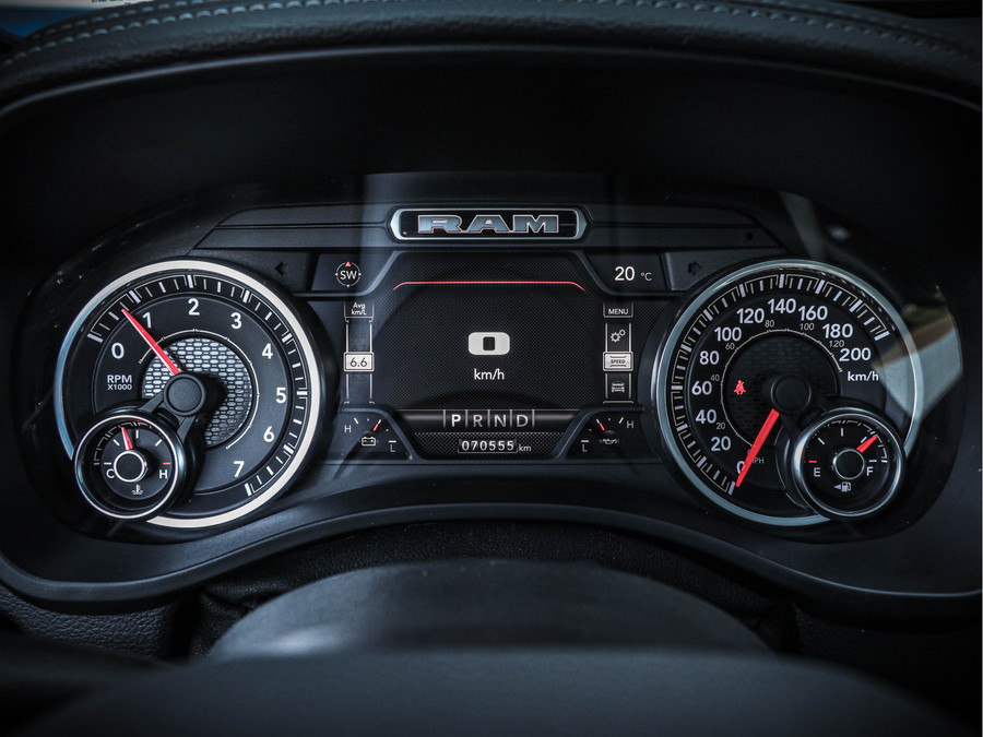 Dodge RAM 1500 Laramie Night Rambox + MWK | 5.7L HEMI V8 400PK