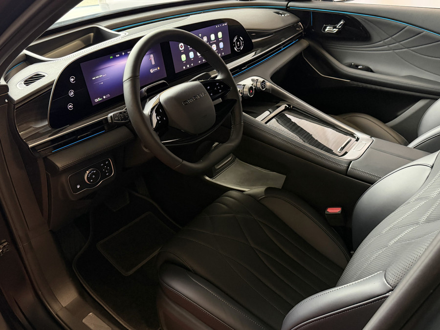 Omoda 9 OMODA 9 PREMIUM AWD | 145 KM ELEKTRISCH | 538 PK | MAT ZWART