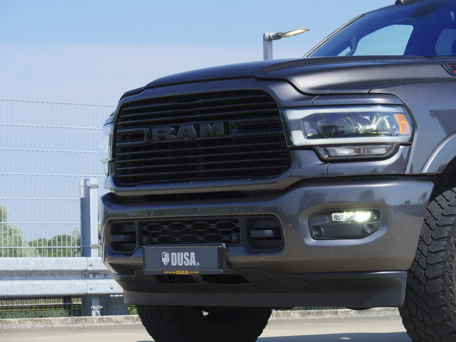 Dodge RAM 2500 Laramie | 6.4L HEMI | 4x4 | Crew cab