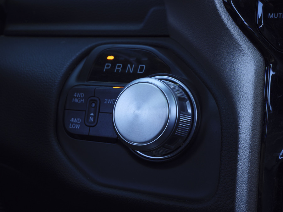 Dodge RAM 2500 Laramie | 6.4L HEMI | 4x4 | Crew cab