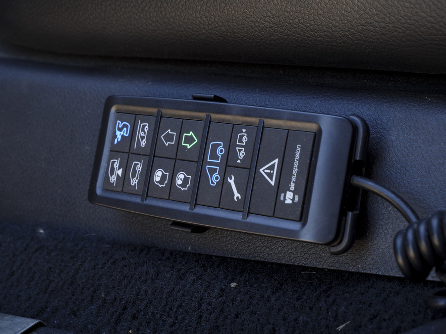 Dodge RAM 2500 Laramie | 6.4L HEMI | 4x4 | Crew cab