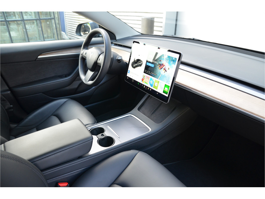 Tesla Model 3 Standard RWD Plus 60 kWh