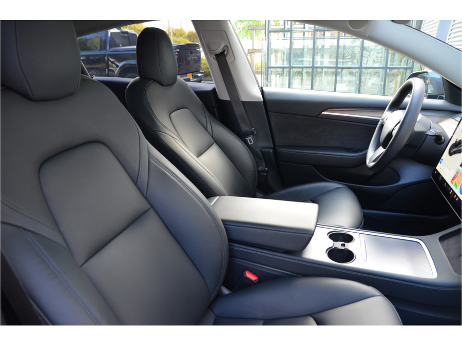 Tesla Model 3 Standard RWD Plus 60 kWh