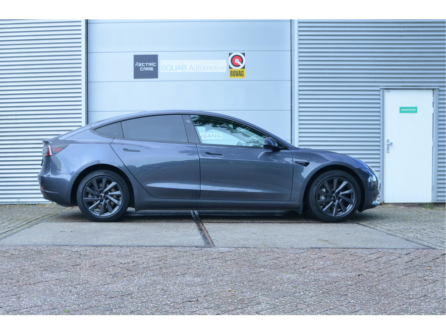 Tesla Model 3 Standard RWD Plus 60 kWh