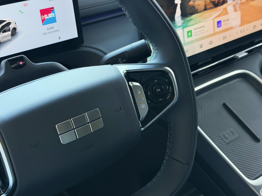 Geely Starray EM-i MAX+ PHEV LONG RANGE NIEUWE AUTO | 29,8 kWh ACCU | 136 KM WLTP | PANORAMADAK | STOELVERWARMING/KOELI