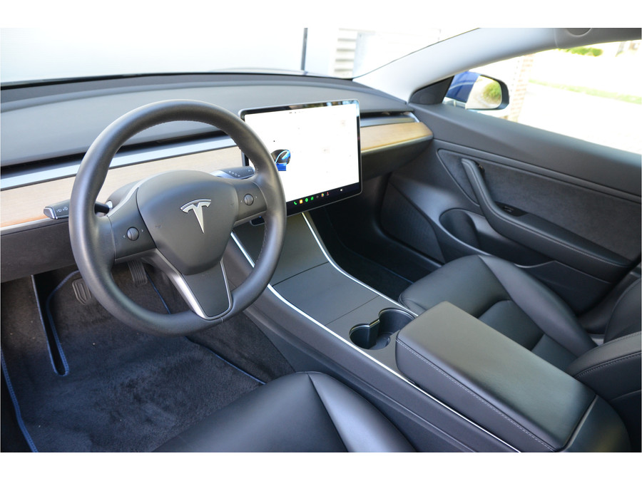 Tesla Model 3 Standard RWD Plus 60 kWh