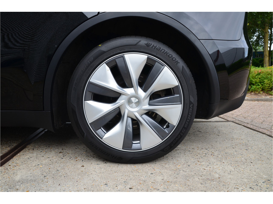 Tesla Model Y Long Range AWD 75 kWh