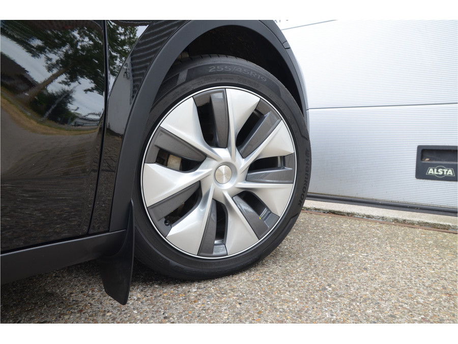 Tesla Model Y Long Range AWD 75 kWh