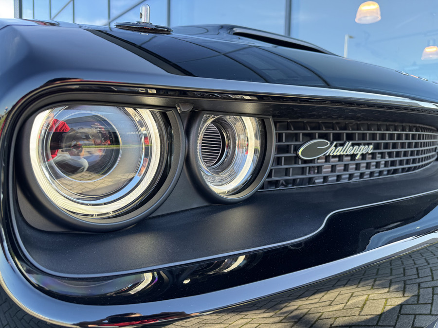 Dodge Challenger SRT Hellcat Redeye Black Ghost