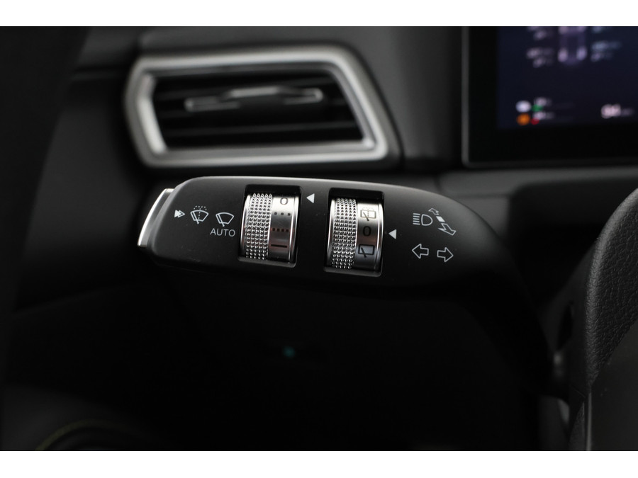 BYD ATTO 2 1.5 DM-i Active