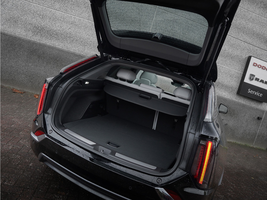 Cadillac OPTIQ Sport 500 E4