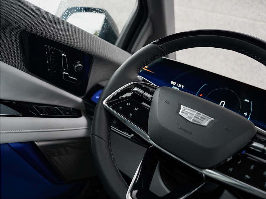 Cadillac OPTIQ Sport 500 E4