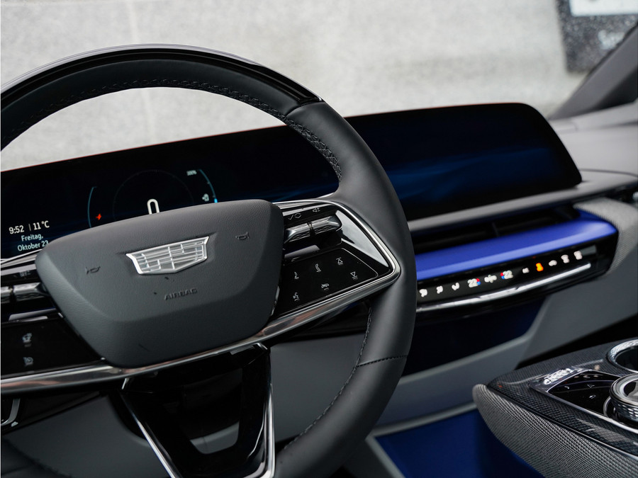Cadillac OPTIQ Sport 500 E4