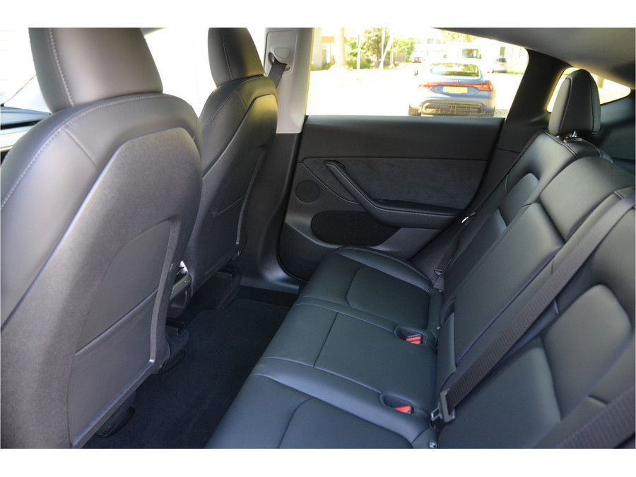 Tesla Model Y RWD 58 kWh