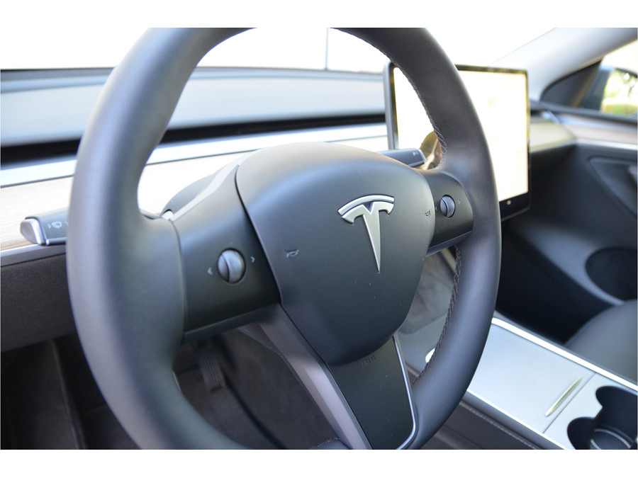 Tesla Model Y RWD 58 kWh