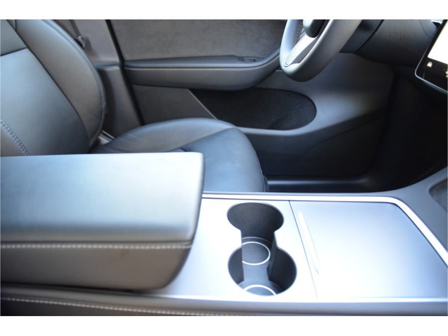 Tesla Model Y RWD 58 kWh