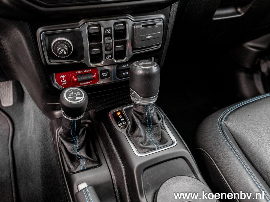 Jeep Wrangler 4XE 380pk 4X4 Autom. Rubicon LEER / CLIMA / TREKHAAK