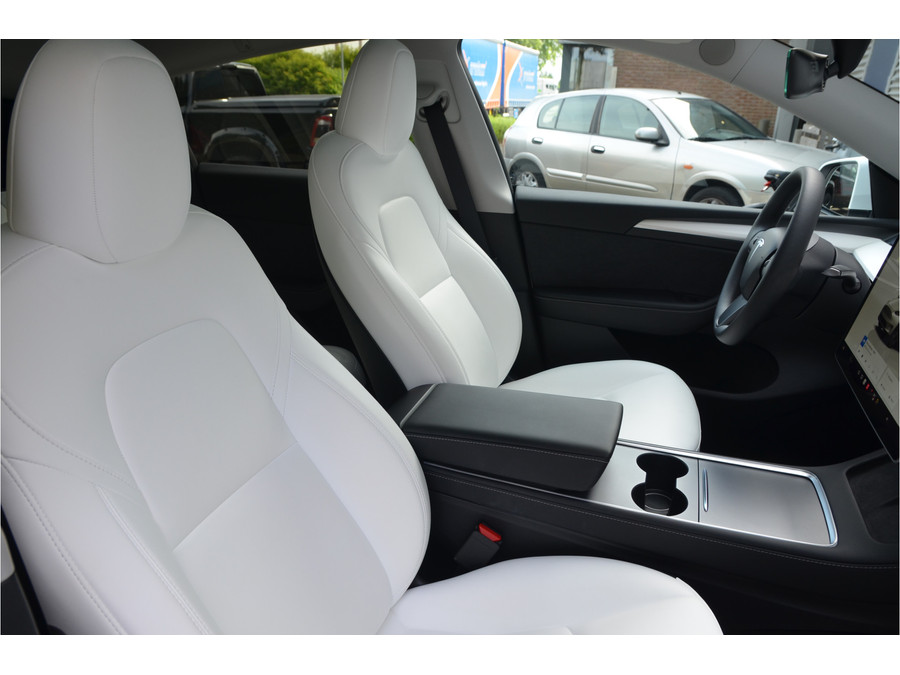 Tesla Model Y RWD 58 kWh