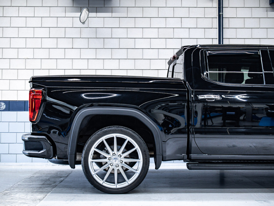 GMC Sierra Denali | 24