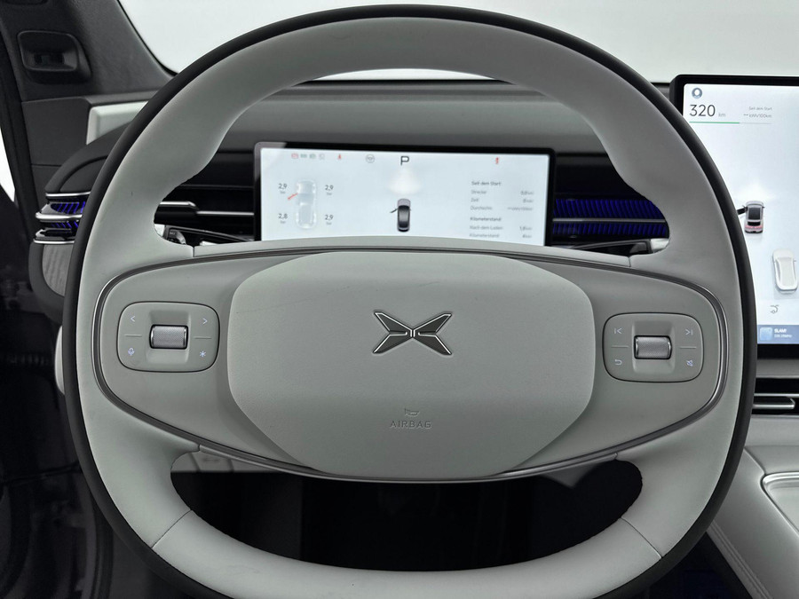 XPENG G6 RWD Long Range 80.8 kWh