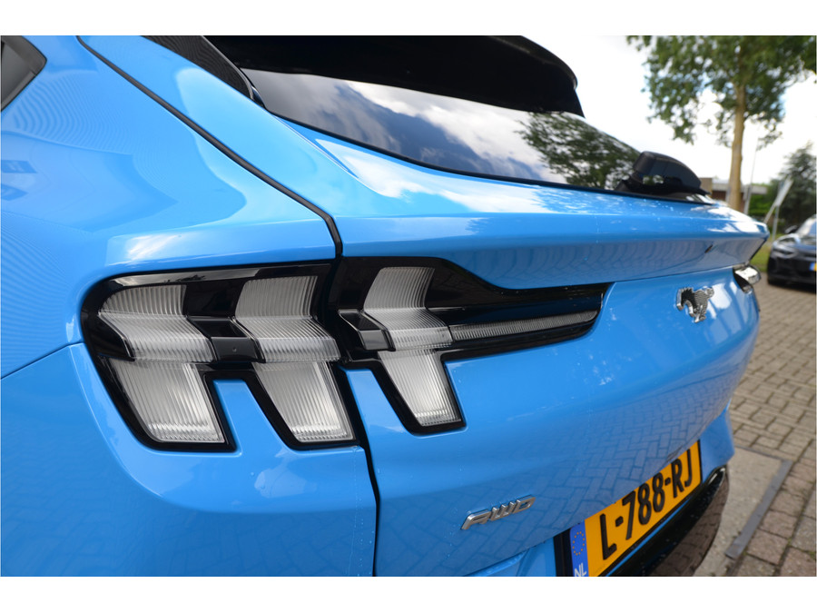 Ford Mustang Mach-E Extended First Edition AWD 98 kWh