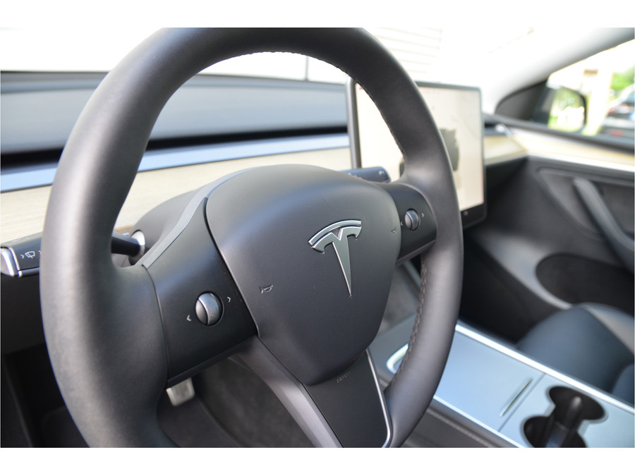 Tesla Model Y RWD 58 kWh