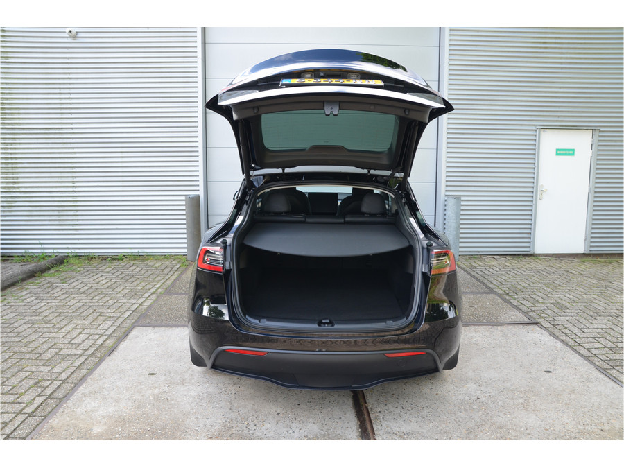 Tesla Model Y RWD 58 kWh
