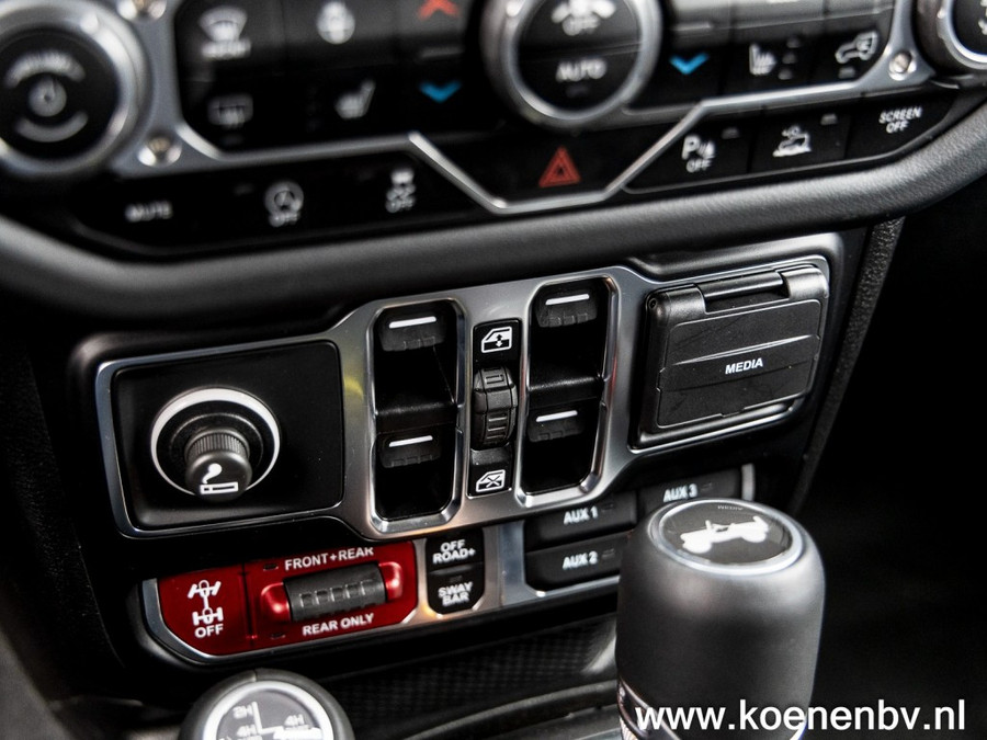 Jeep Wrangler MY 2025 Rubicon 2.0T 272Pk Trekhaak 2370KG /LPG/ Anvil