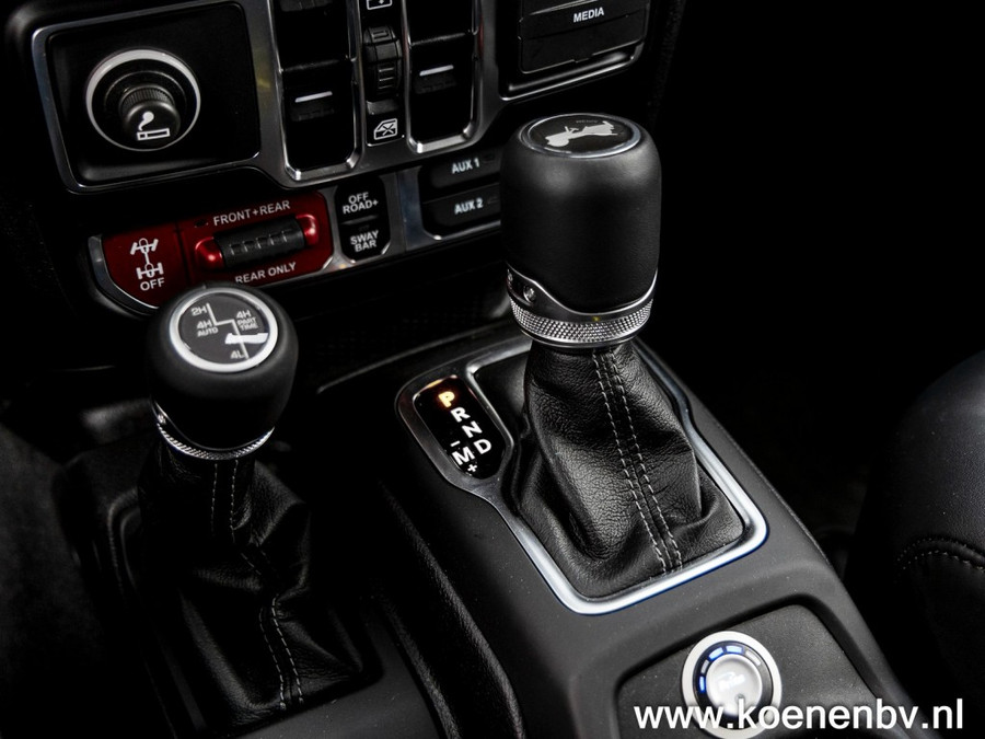 Jeep Wrangler MY 2025 Rubicon 2.0T 272Pk Trekhaak 2370KG /LPG/ Anvil