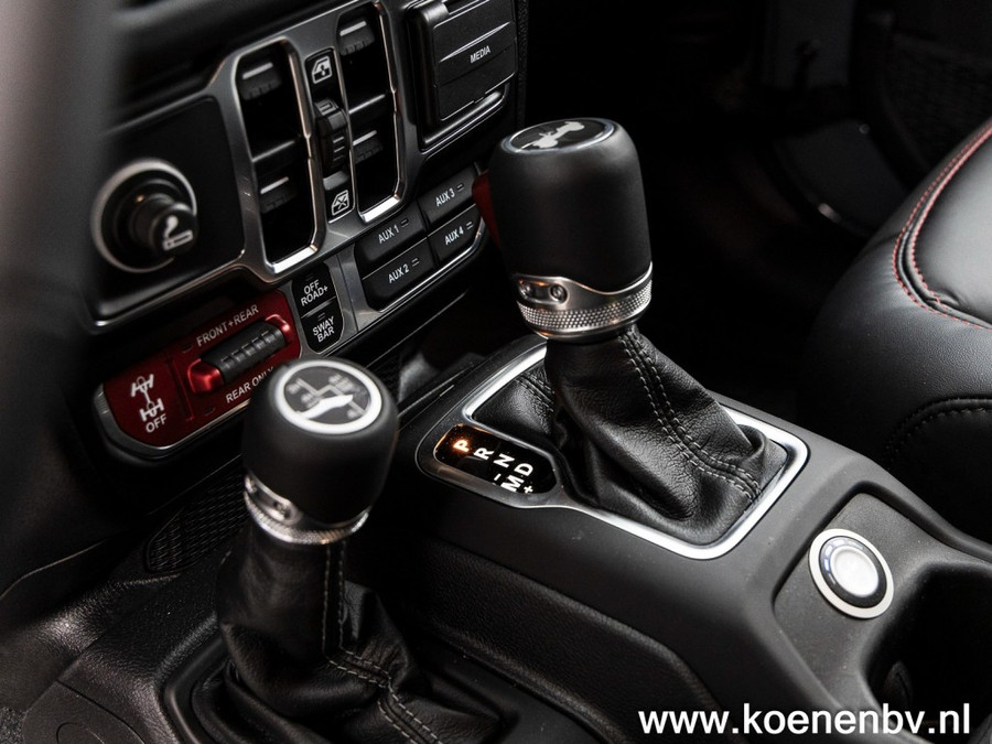 Jeep Wrangler MY 2025 Rubicon 2.0T 272Pk Trekhaak 2370KG /LPG/ Anvil