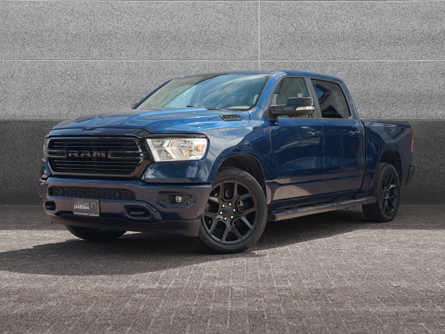 Dodge RAM 1500 Big Horn Night Edition 3.6L V6 4X4