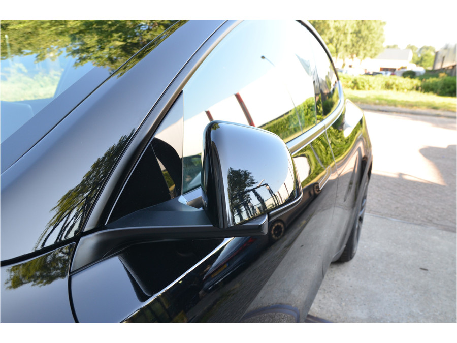 Tesla Model Y RWD 58 kWh