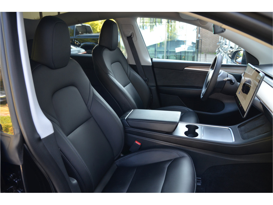 Tesla Model Y RWD 58 kWh