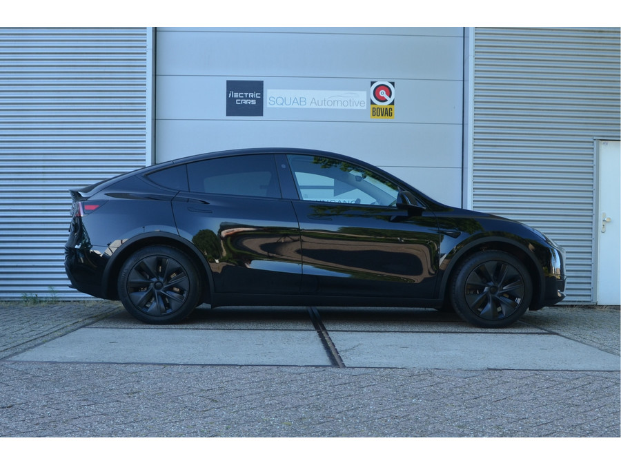 Tesla Model Y RWD 58 kWh