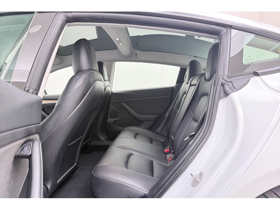 Tesla Model 3 Standard RWD Plus 60 kWh