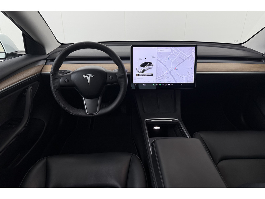 Tesla Model 3 Standard RWD Plus 60 kWh
