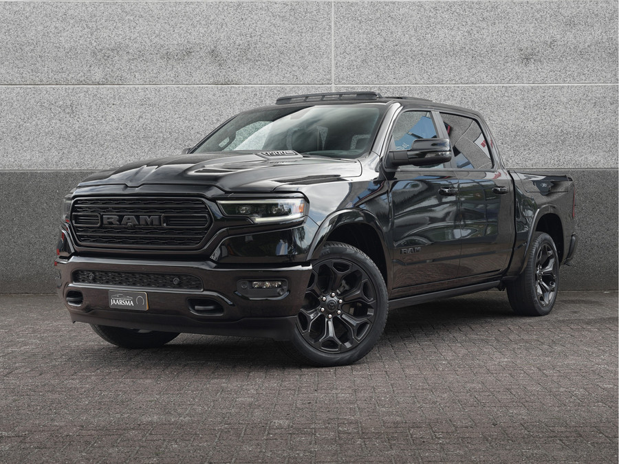 Dodge RAM 1500 5.7L V8 4x4 Crew Cab Limited Night