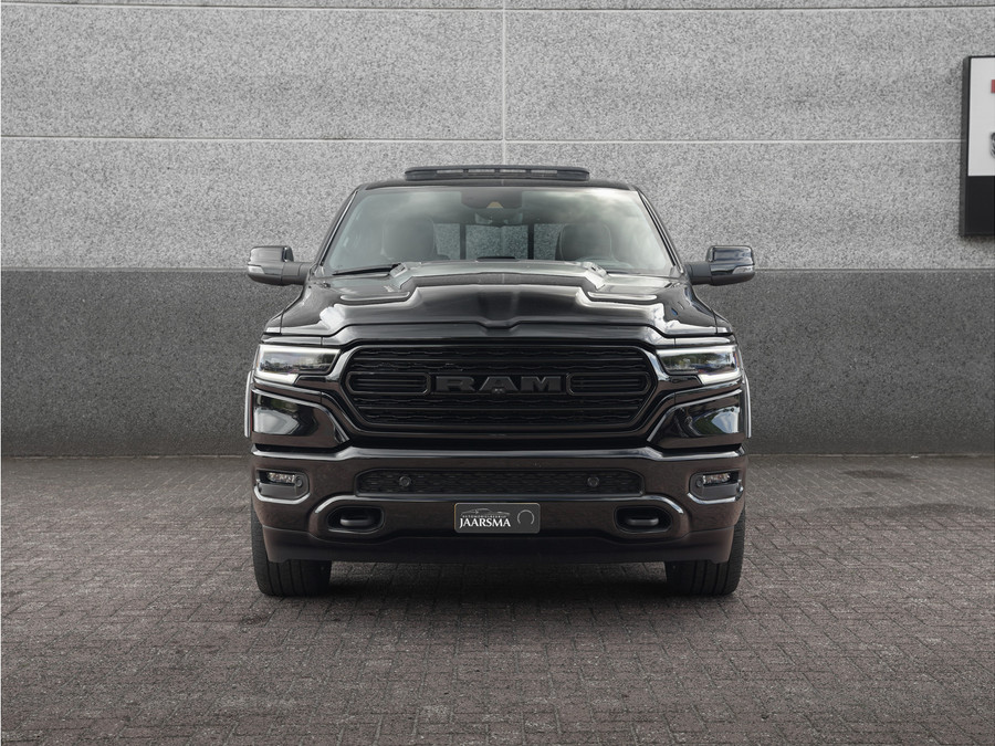 Dodge RAM 1500 5.7L V8 4x4 Crew Cab Limited Night