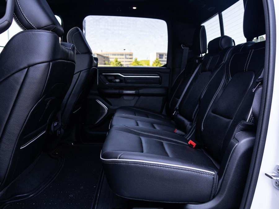 Dodge RAM 1500 5.7 V8 4x4 Crew Cab Limited