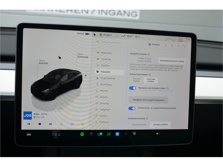 Tesla Model Y RWD 58 kWh