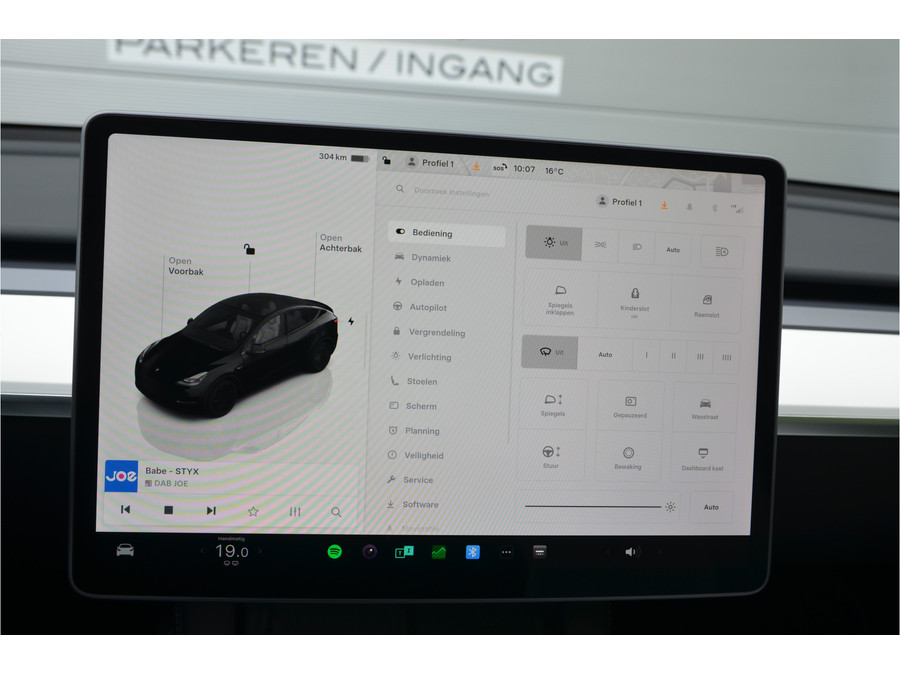 Tesla Model Y RWD 58 kWh