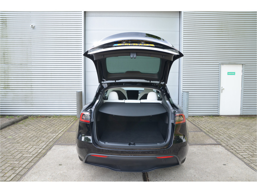 Tesla Model Y RWD 58 kWh