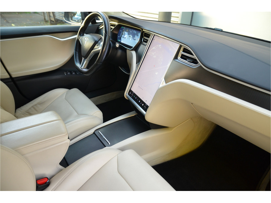 Tesla Model S 75D (4x4)
