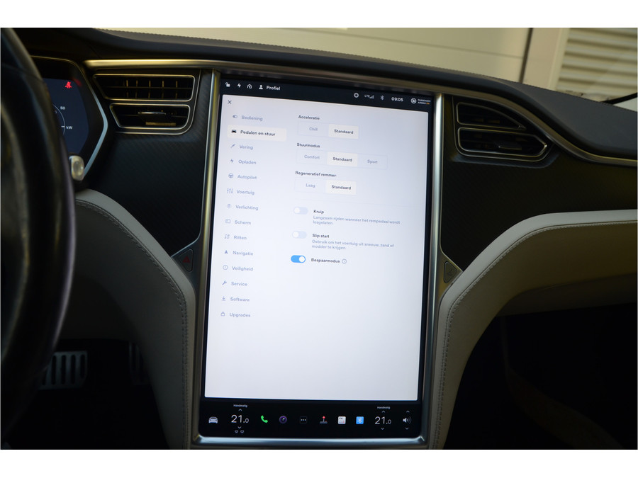 Tesla Model S 75D (4x4)