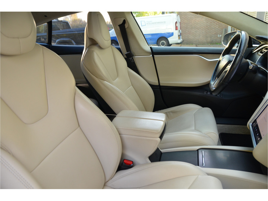 Tesla Model S 75D (4x4)