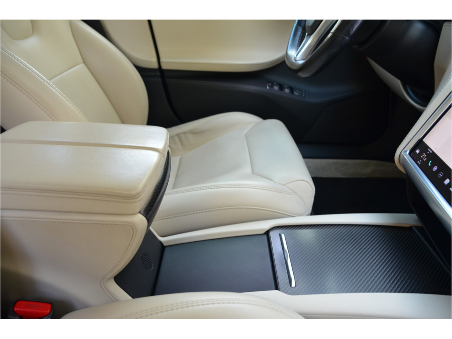Tesla Model S 75D (4x4)